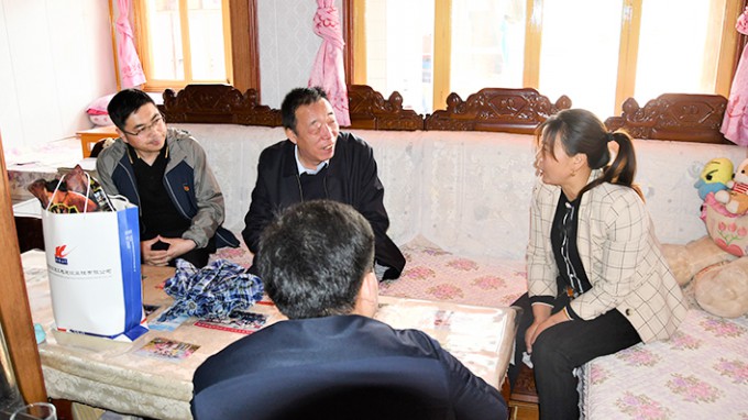 省交通监理公司开展入户走访慰问运动<br/>夯实脱贫攻坚事情效果