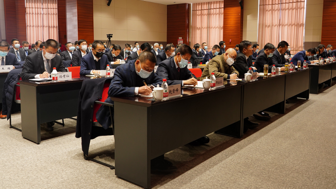 甘肃WM视讯集团召开党的十九届六中全会精神专题向导学习聚会