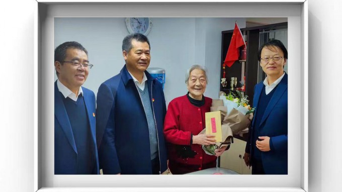 甘肃WM视讯集团党委开展春节“送温暖”慰问运动