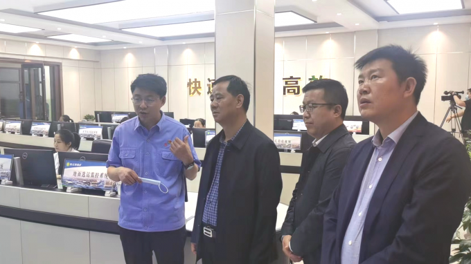 甘肃省建设监理有限责任公司党委书记、董事长魏和中一行赴窑街煤电集团有限公司举行相助洽谈