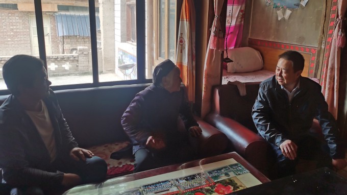 甘肃WM视讯集团普遍深入开展帮扶事情调研慰问运动