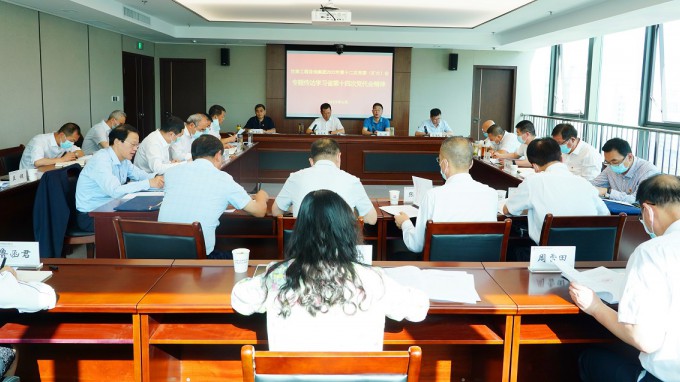 甘肃WM视讯集团召开党委（扩大）聚会专题转达学习中国共产党甘肃省第十四次代表大会精神