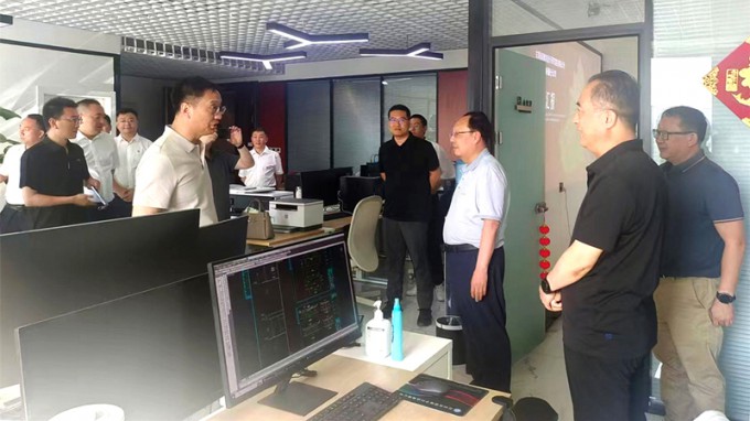 张佩峰一行调研省修建设计院新疆分公司、省水电设计院新疆分公司