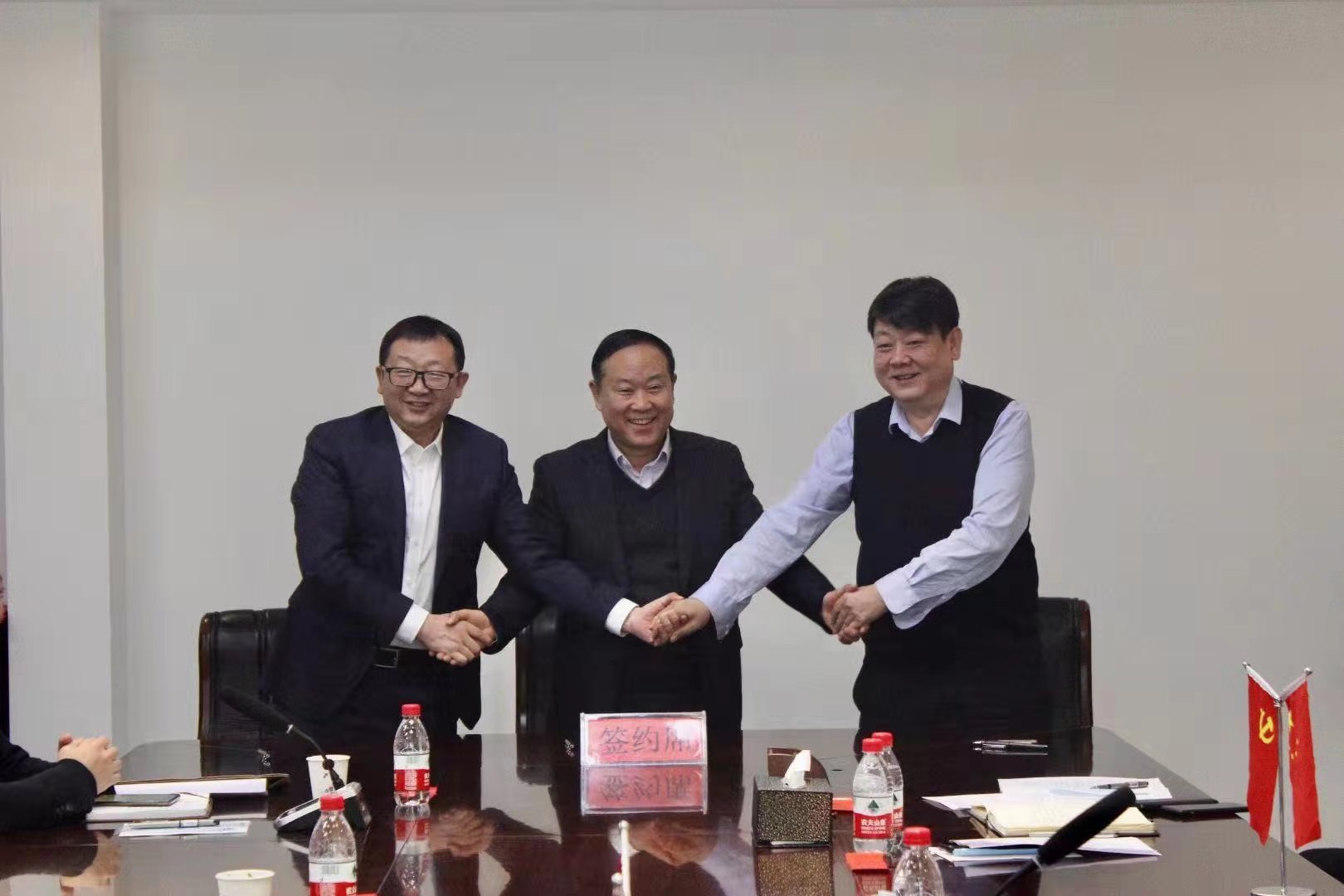 省修建设计院与城关区城发公司、甘肃七建<br/>签署战略相助协议