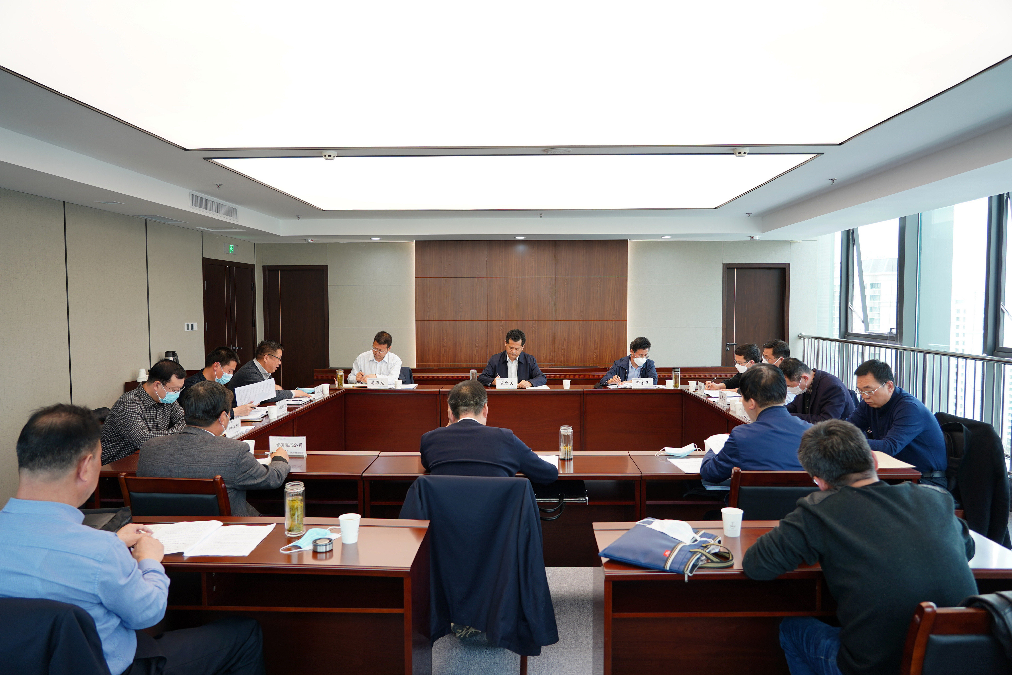 甘肃WM视讯集团召开2020年脱贫攻坚帮扶事情专题会