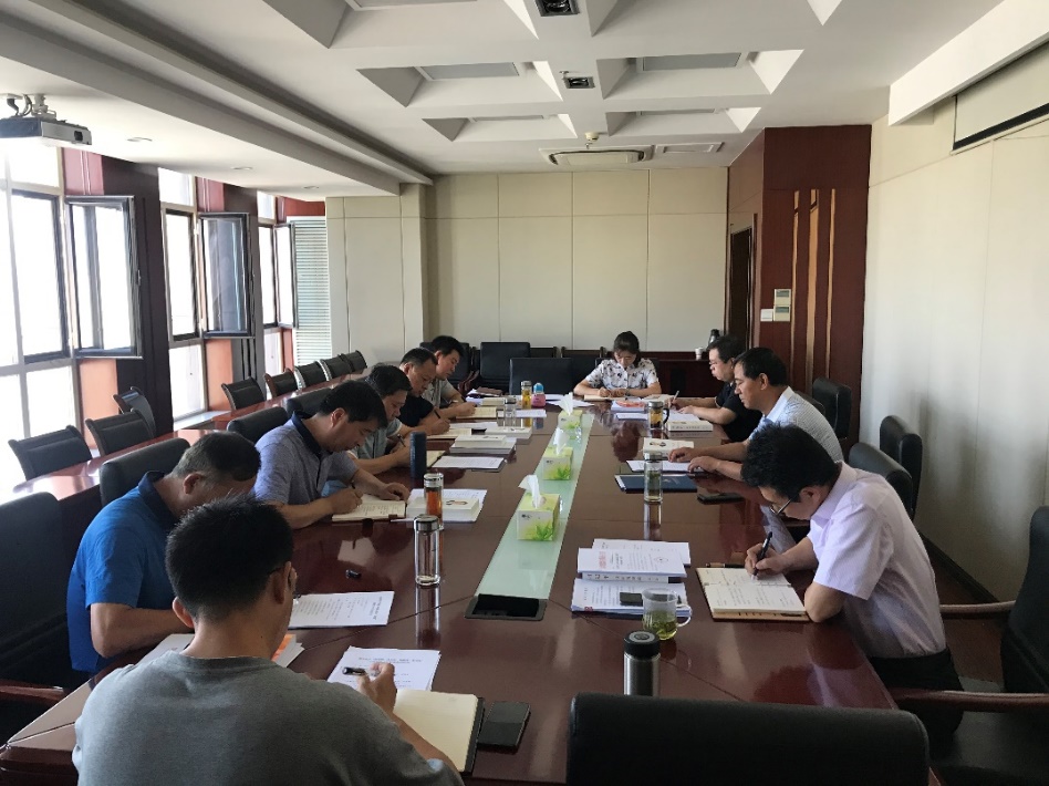 建设监理公司党委开展<br/>“查头脑、找短板，，，，，，抓整改、促生长”<br/>专项整治运动